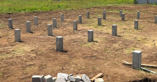 Фундамент на забивных жб сваях под ключ в Азнакаево - фундамент из забивных железобетонных свай цена от 3233 руб/м2